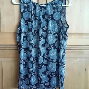 Beautiful Top from the Loft